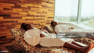 春季养生新选择：厦门桑拿按摩搭配时令食材，焕发活力