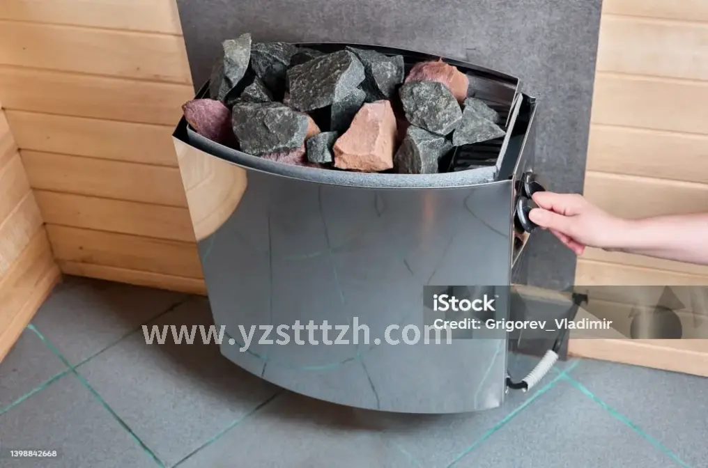 按摩技师的手法